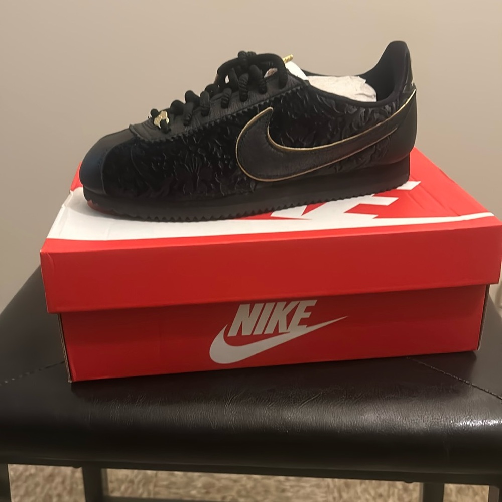 Nike Cortez